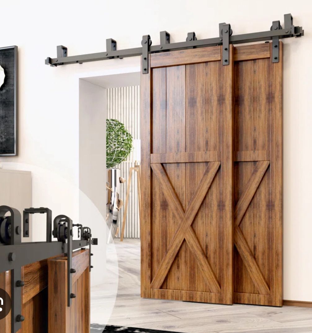 Double barn-style sliding doors